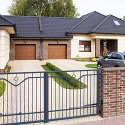 bramy-skrzydlowe-i-furtki-wisniowski-02 bramy-skrzydlowe-i-furtki-wisniowski-02